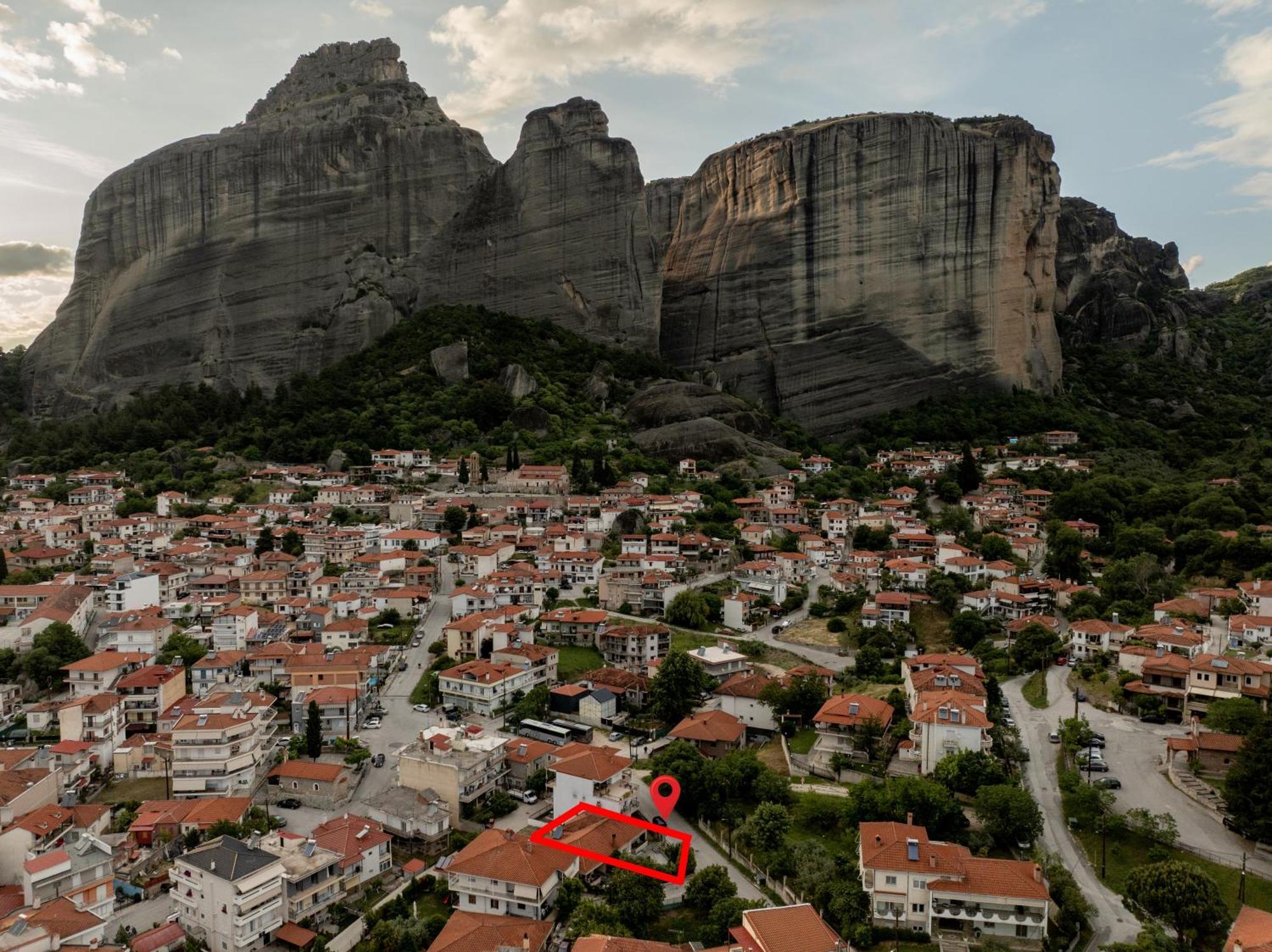 Chara'S Luxury Home Kalampáka Luaran gambar